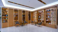 Xinlong Intelligent Hotel (Longyan Wanbao Plaza East Station)