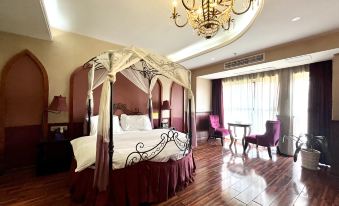 Jishou She His Theme Hotel