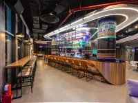 Tru by Hilton Lao Cai City Riverside - bar