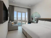 Rove La Mer Beach, Jumeirah Hotels near Green Planet Dubai