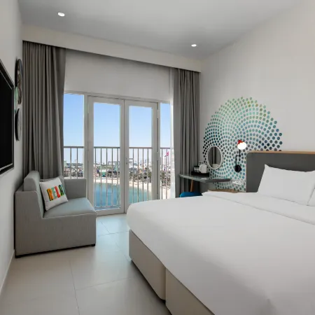 Отель Rove La Mer Beach
