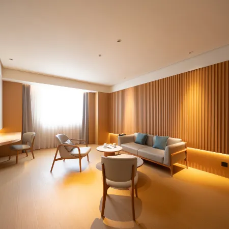 Ji Hotel (Kaifeng Millennium City Park)