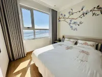Cozy Homestay 2 BR sea view 29th flr Halong center.