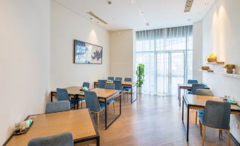 Lichengxuan Hotel (Zhoushan Putuo World Shop)