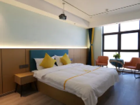 Nyima Haoyuan Grand Hotel Hotels in Nyima