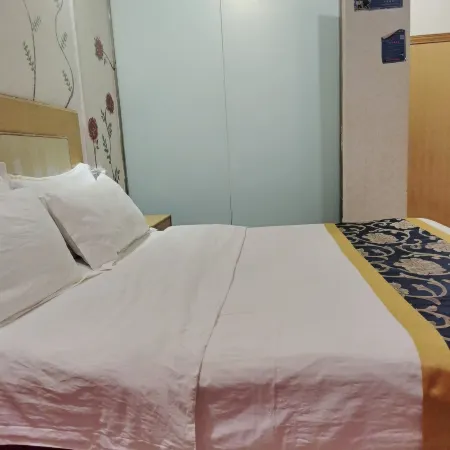 Du'an Zhongrui Convenience Hotel