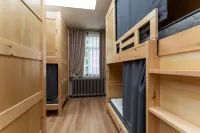 Shiyan Dufu Youth Hostel (Xi'an Bell and Drum City Wall)
