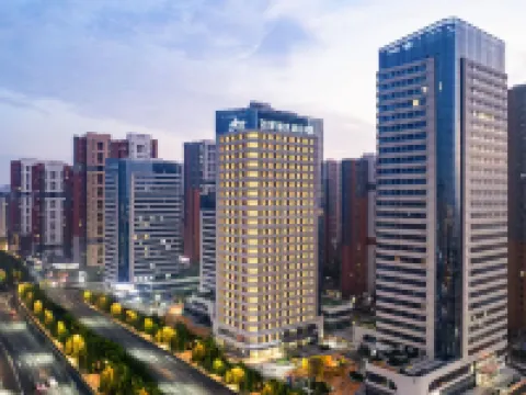 如家精選酒店（濟南東站地鐵6號線響泉街站店） 鄰近濟南東站的酒店