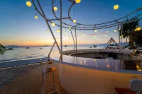 Huizhou Huidong Xunliao Bay Pisces Island Beach Tent Campground Hotels near Tieyong Passenger Transport Terminal