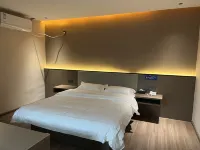 Taihe Shengfan Express Hotel