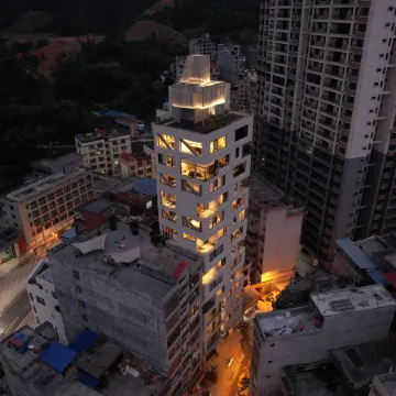 Donglan Joy Warm Residents Stay