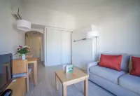 Le Club Mougins Hotel dekat IDRAC Campus de Nice