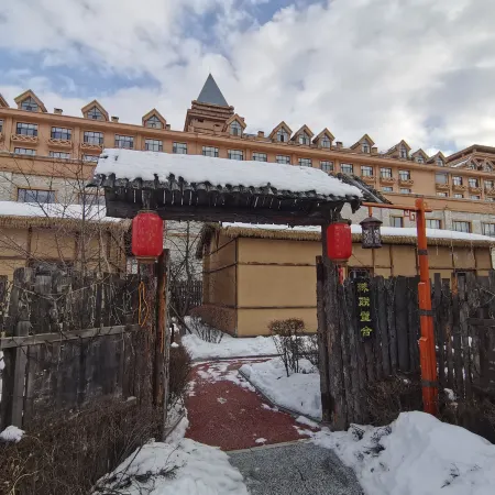Binxian Jiutianchi Hotel (Yingjie Scenic Area)
