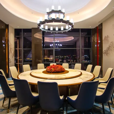 Greenman Lv Yijia Hotel