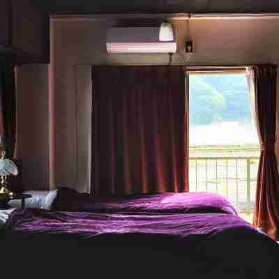 Sake to Yado to Fudosan Rooms