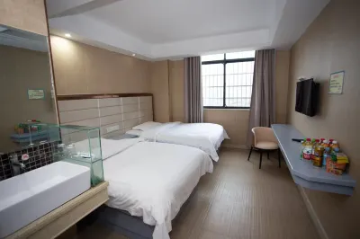 潢川張國金旺飯店 潢川站附近的飯店