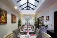 Auteuil Manotel - Romantic