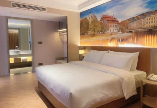 비엔나 호텔 양저우 웬창거