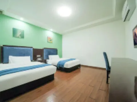 Jinkairui Hotel (Ji'an Railway Station) Hotels in Ji'an