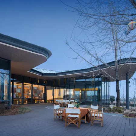Nanjing Jiapuji Parent-child vacation  Hotel (Tangshan Hot Spring Garden Expo)