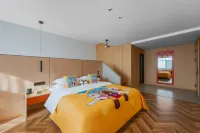 Zhenxiong BAMBOO BOAT Mong Kok Hotel (Dezhen Park)