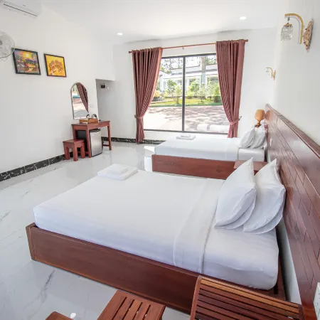 Lyly Sunrise Resort Mondulkiri