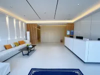 Xiongmao Hotel (Hebi High-speed Railway East Station)