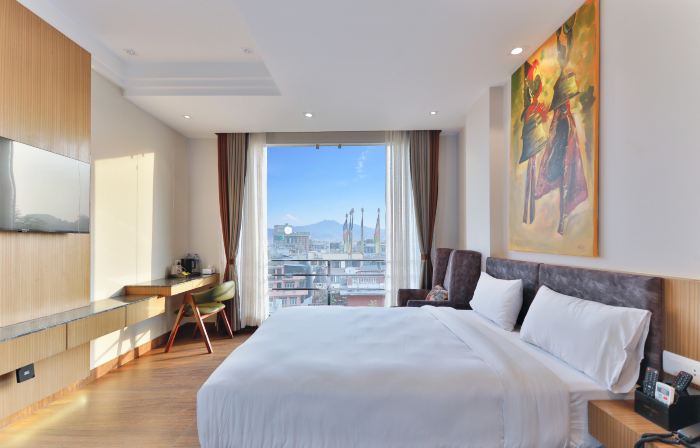 Lakhey Hotel