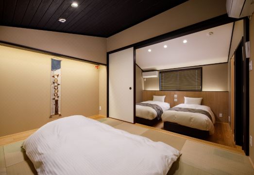 가나데 후시미이나리 타이샤메 외관