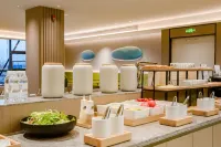 全季飯店（鄭州中牟綠博大道方特旅遊度假區店） - 停車場