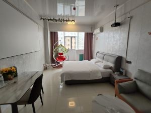 Shiguang Film and Television Apartment Homestay