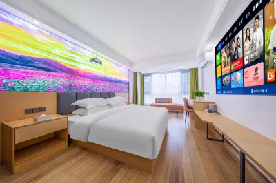 Golden House Hotel (Shuangshui Small Square Branch, Shuicheng District, Liupanshui)