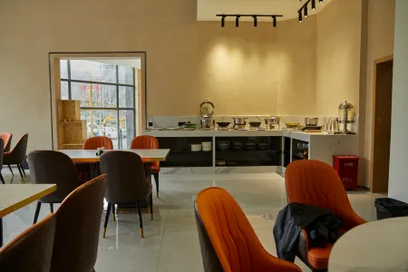 Hotel Zangxing Yunyin Road Trip