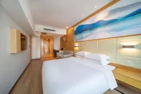 GELI Hotel (Nantong Central Business District Dayoujing Mall)