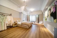 Jiepi Homestay (Ba'nan Wanda Plaza) 바난/파남 호텔