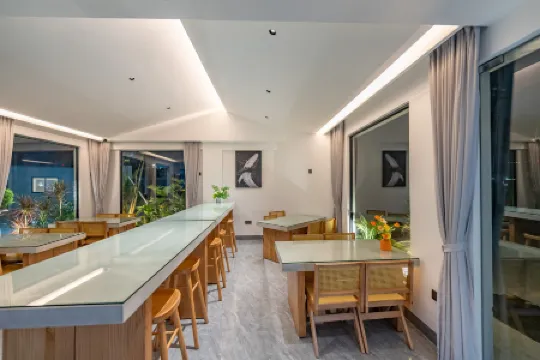 Shuiyun Moju B&B Отели рядом с достопримечательностью «Bei Hai Silver Beach»