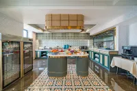 Jifeng International Hotel (Urumqi Youhao Road Business District Branch)