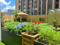 City Courtyard inn - Airport Shuttle