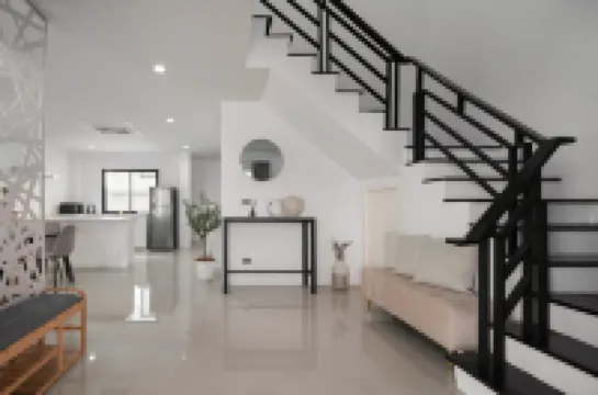 Chao Wilai Residence l Naiyang Beach l HKT Airport