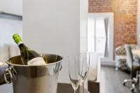 هوتل بورت رويال فنادق في كيبيك سيتي