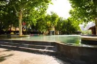 Jiangnanchun Hot Spring Resort Hotel - Pools