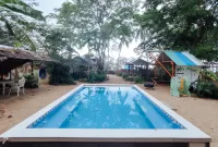 The Clara Beach and Guest House - Pool