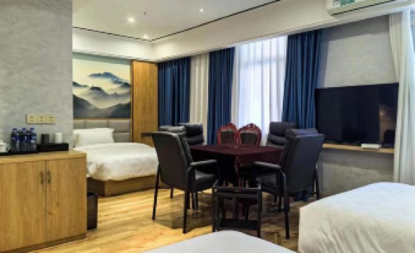 Yilan Hotel (Wu Yi Square/IFS)