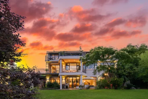 Taoran Meijie Boutique Holiday Hotel