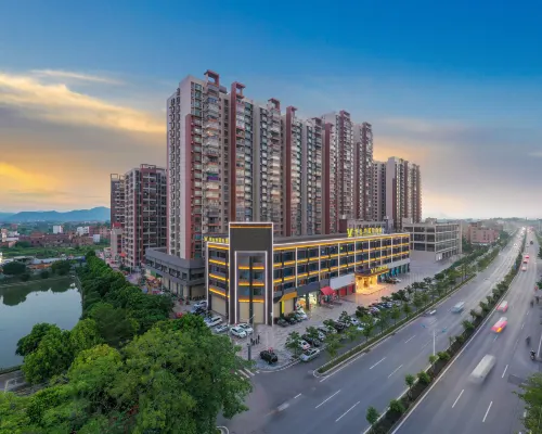 Vienna International Hotel (Guangdong Luoding Xicheng Duhui) Hotels in der Nähe von Luoding People's Stadium