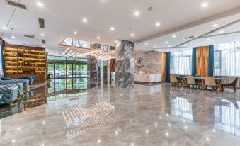 Starway Hotel (Korla Petrochemical Avenue Branch)