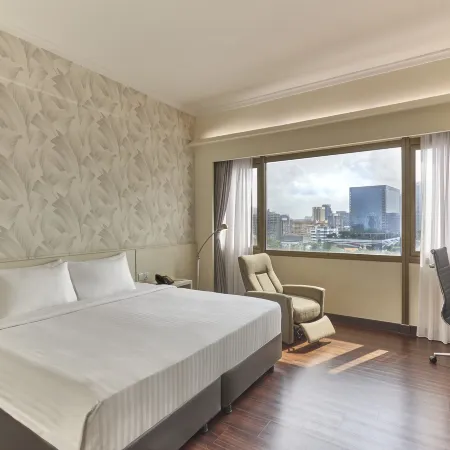 Village Hotel Bugis by Far East Hospitality Отели рядом с достопримечательностью «Станция метро Bras Basah»
