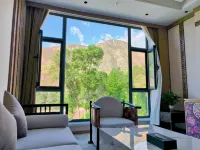 肅南裕牧假日酒店 鄰近張天師廟的酒店