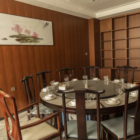 Weishi million hotel