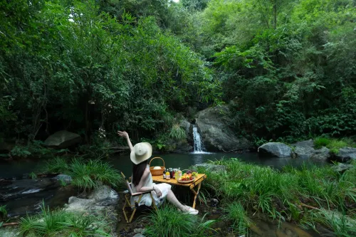 안지룽왕산·원산쥐안완·가족쑤시리조트매이쑤(장리구다오루커우) 안지 호텔